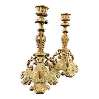 Paire de bougeoirs fin XIXe en régule de style Louis XIII Renaissance