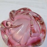 Empty-pocket ashtray