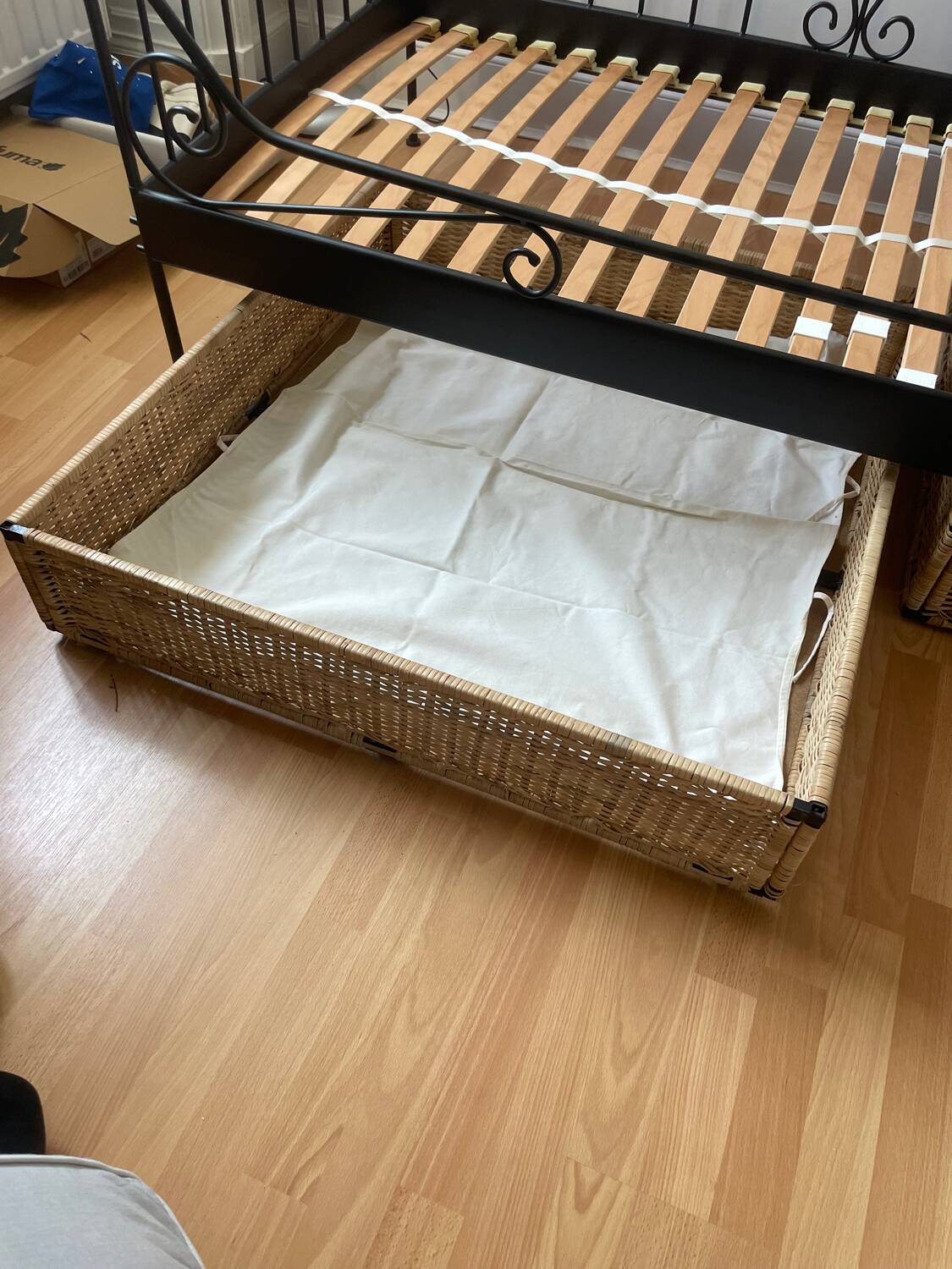 Single bed