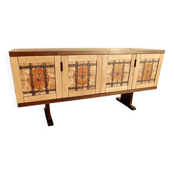 Enfilade scandinave brutalité gangso mobler