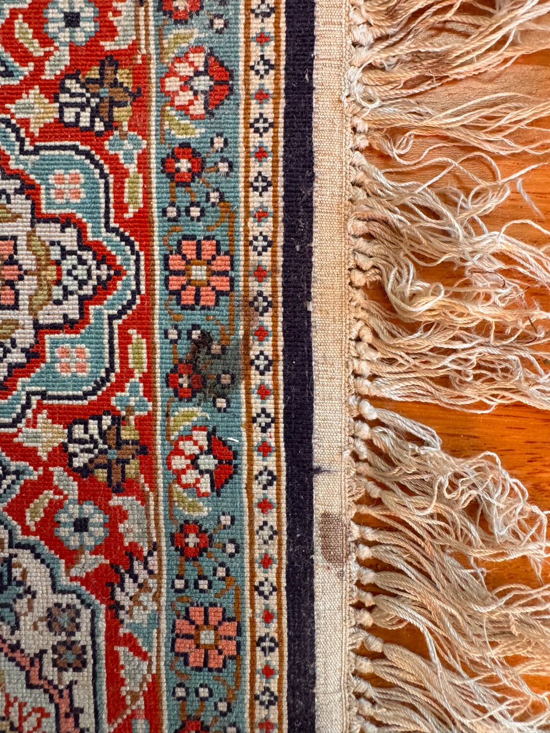 Chinese silk oriental rug 103 cm x 64 cm