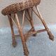 Tabouret en osier