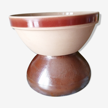 Set of 2 Gien sandstone bowls