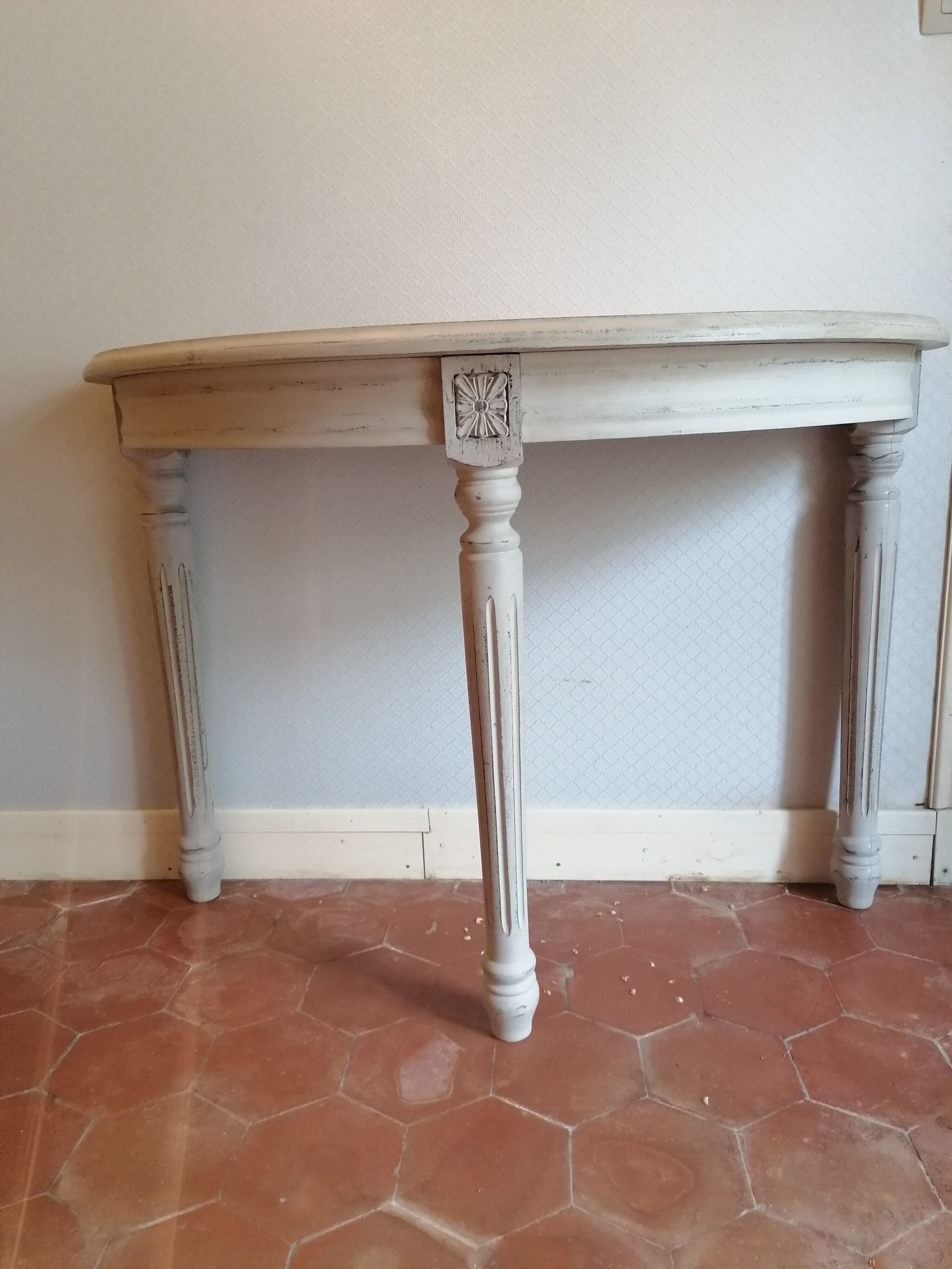 Console en bois peinte