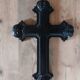 Croix murale bois noire