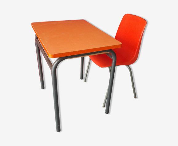 Bureau vintage et sa chaise