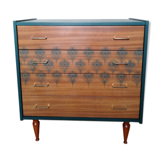 Dresser 60