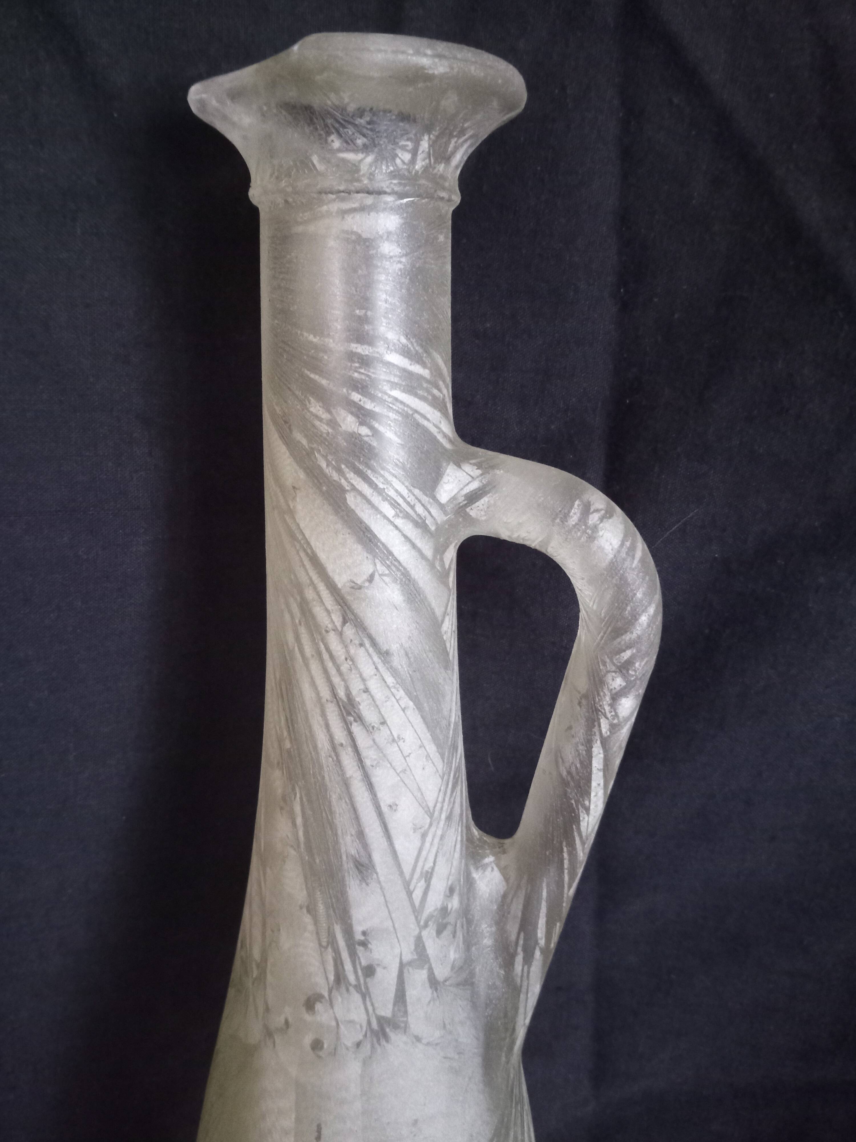 Kevin Stal (Son of Eric Saint Val) - Frosted glass bottle vase, h-48 cm.
