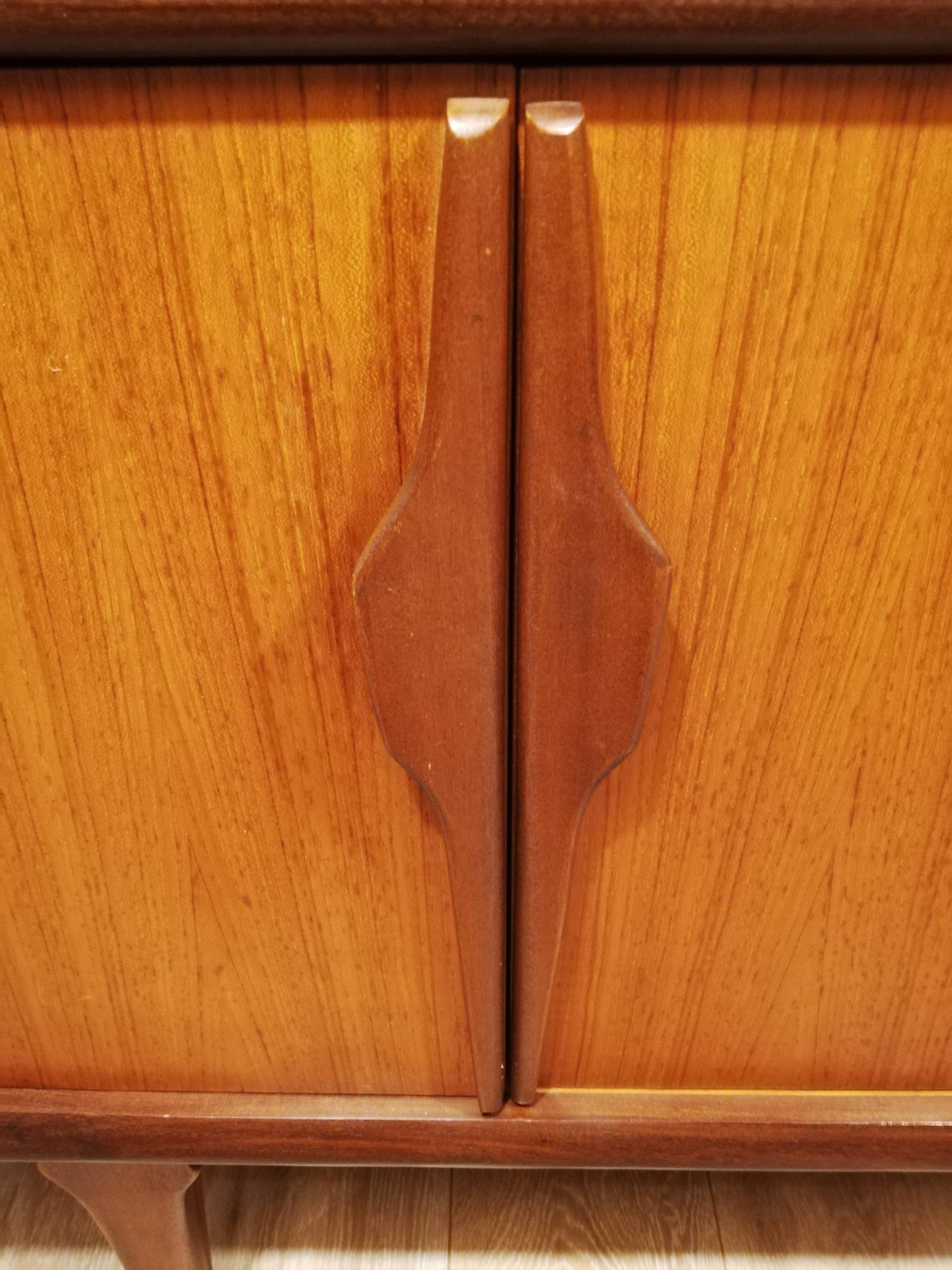 Scandinavian line in vintage teak