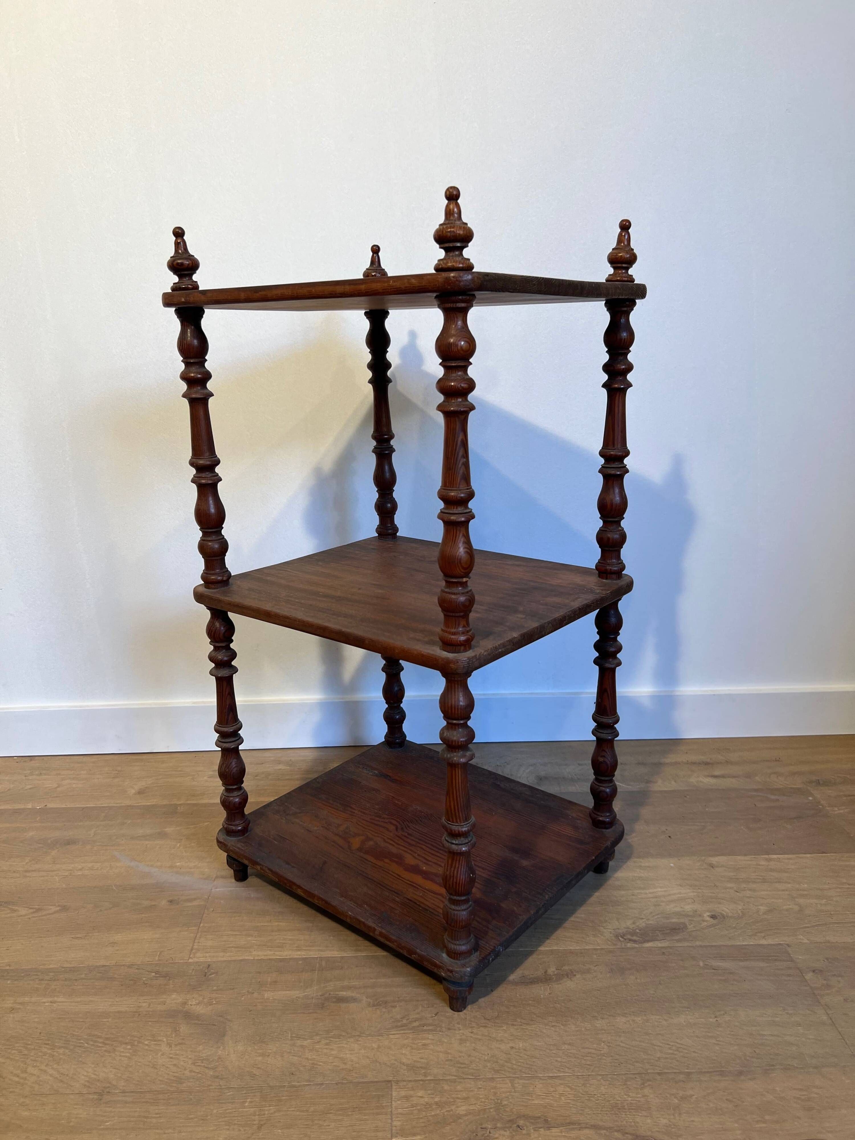 Three-Tier Shelf in Pitch Pine with Turned Columns and Spindles. Work