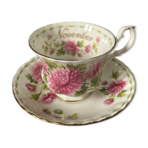 Tasse et sous-tasse en porcelaine "November" estampillée "Royal Albert"