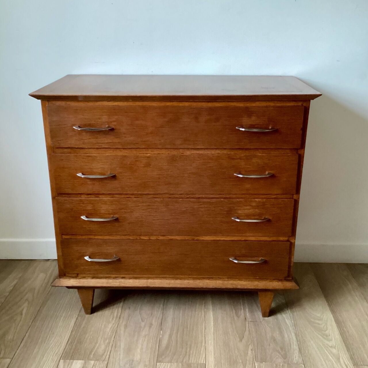 Vintage chest of drawers
