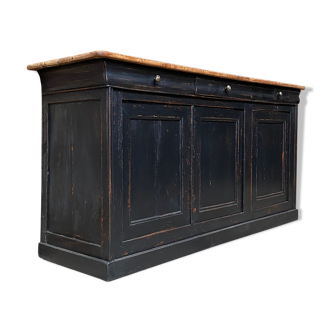 3-door skated buffet