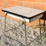 Table formica marble