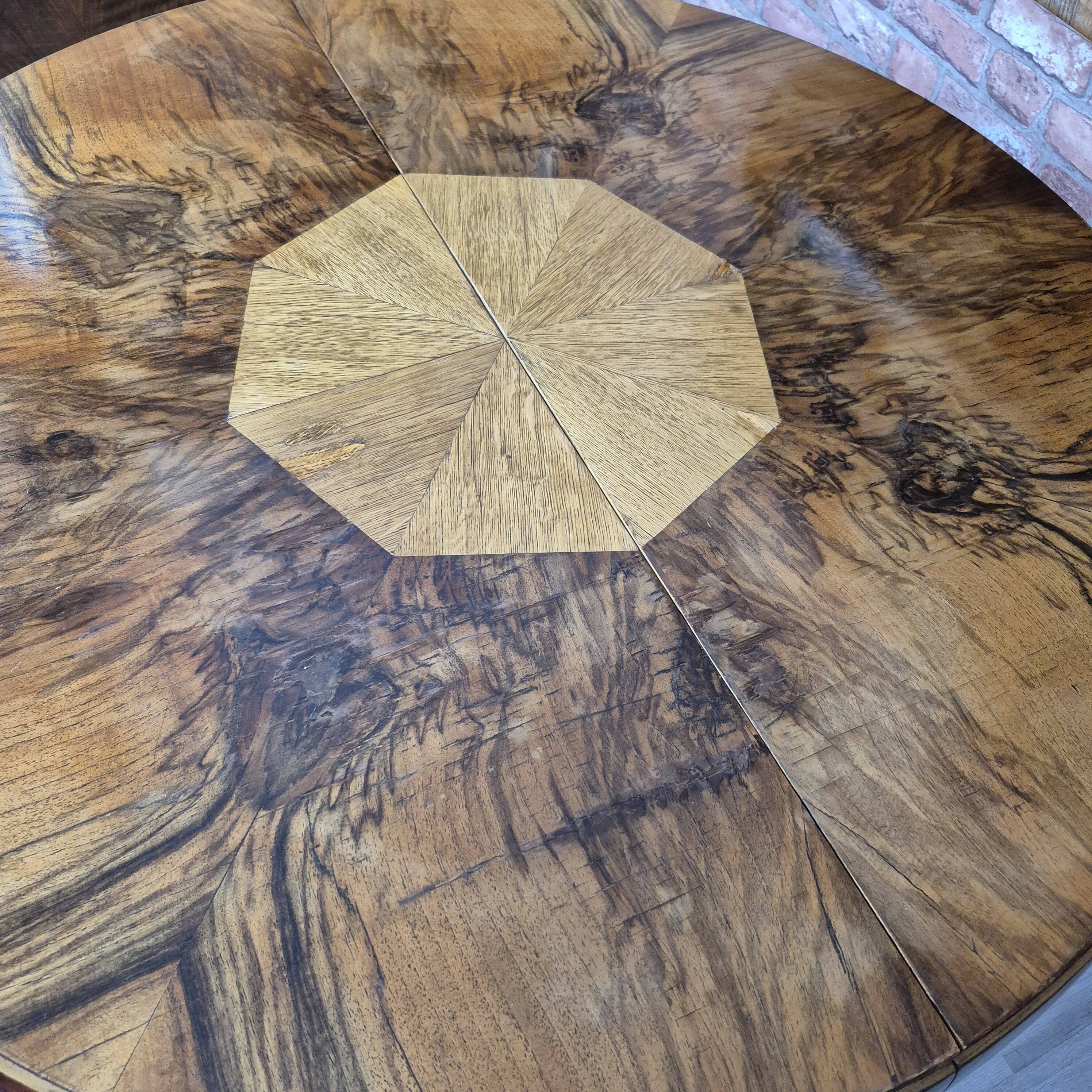 Authentic Art Deco Burl Walnut Round Extending Dining Table 1930s