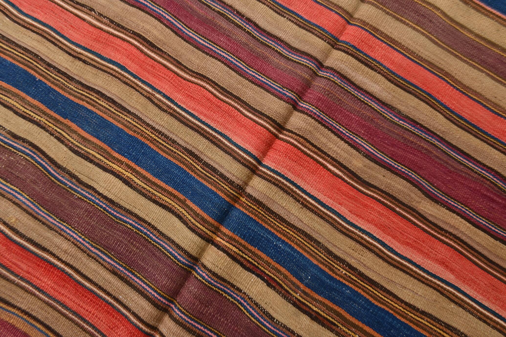 Burgundy & Brown Vintage Kilim Rug, 140x214Cm