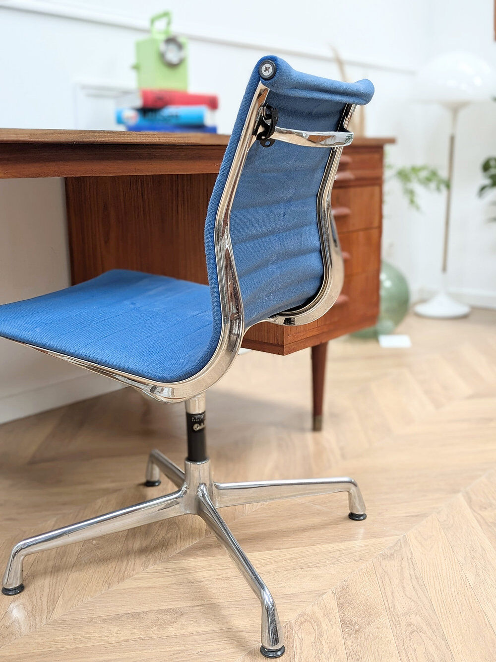 Chaise de bureau Charles et Ray Eames