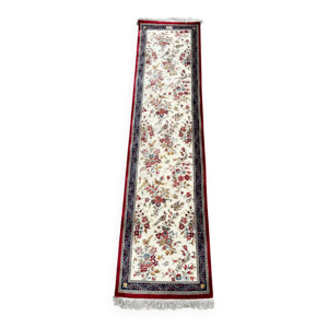 tapis Hereke signé en