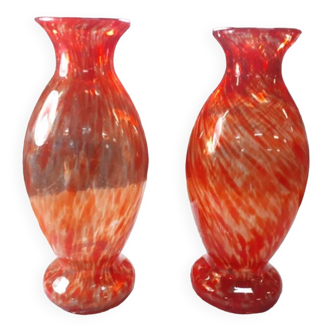 Paire de vase en verre soufflé rouge