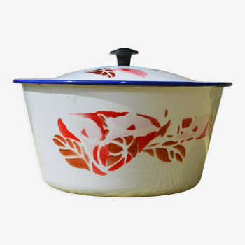 Enamel tureen