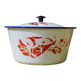 Enamel tureen