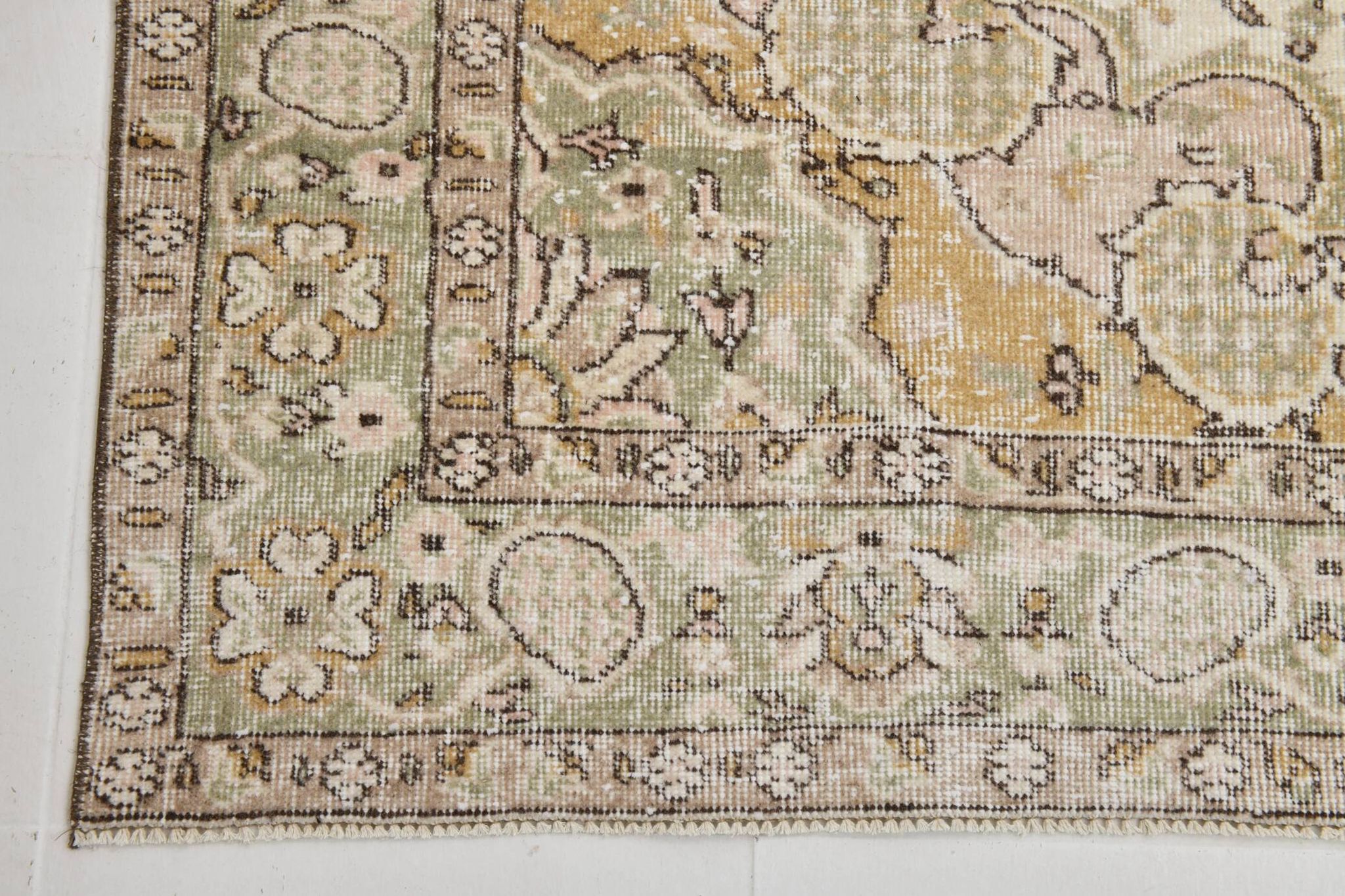 Cream & Beige Antique Turkish Rug 163x267Cm SK 21968