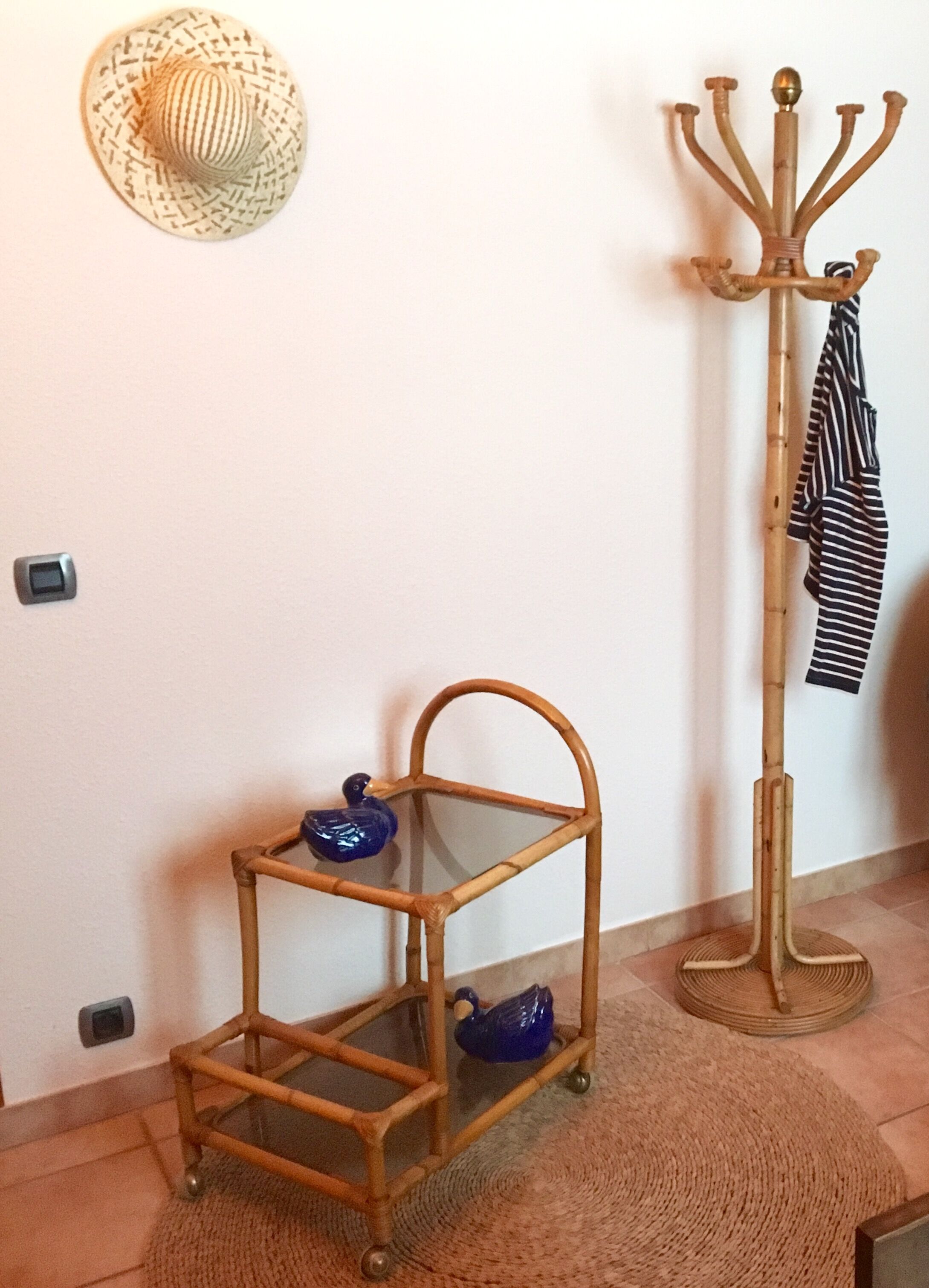 Porte-manteau en rotin années 60