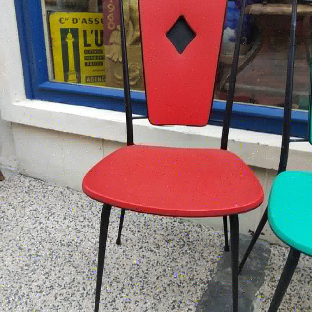 Set of 4 iron chairs