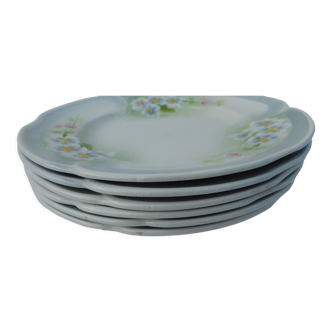 Lot de six assiettes plates en faïence