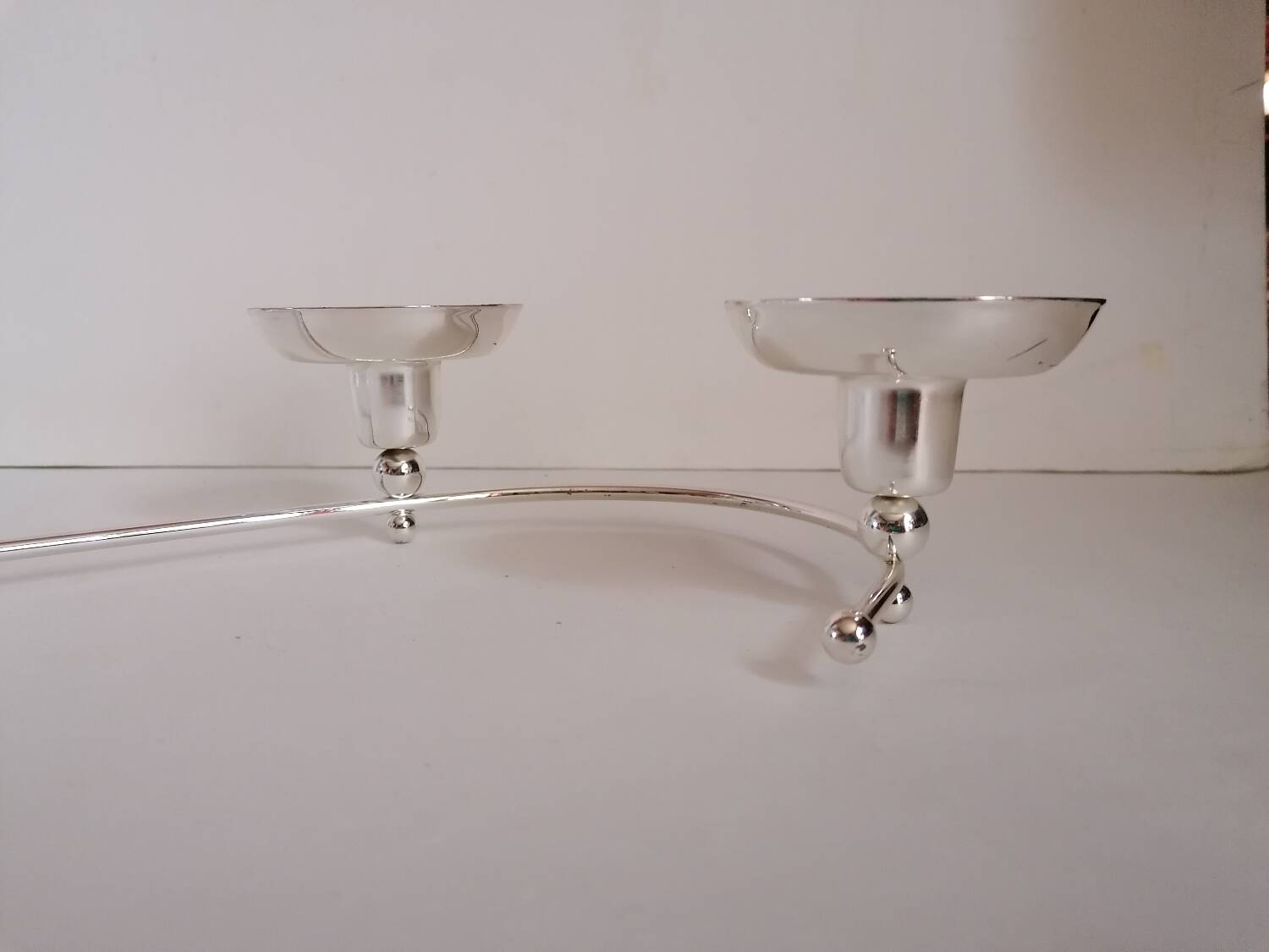 4-light silver metal candle holder