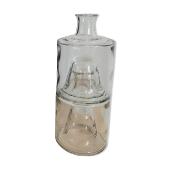 Set of 2 stackable glass bottles