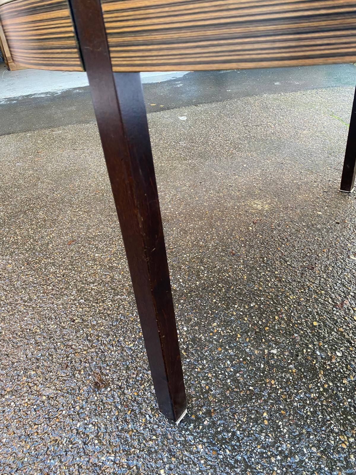 1960s round extendable Scandinavian dining table