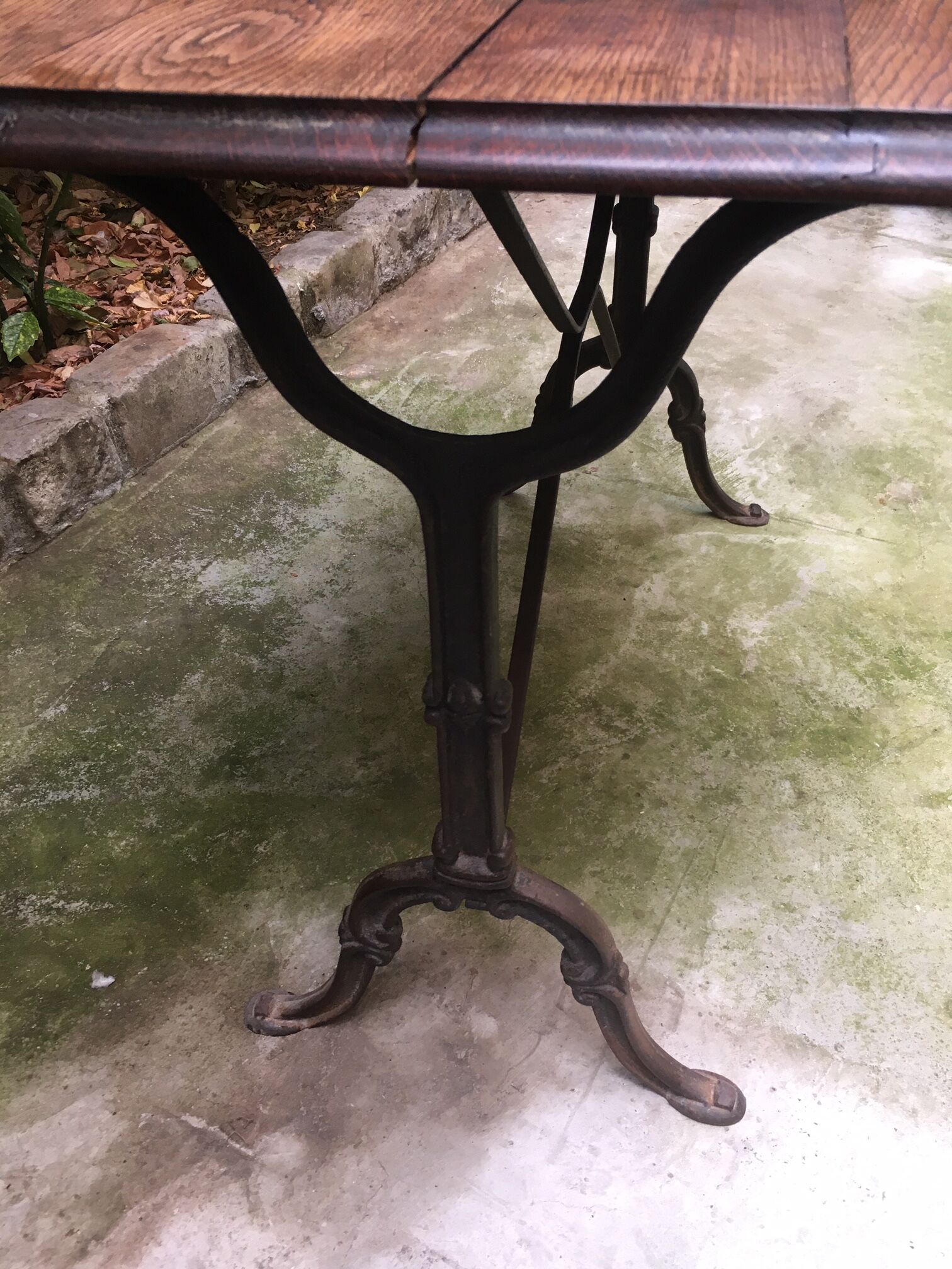 Bistro table