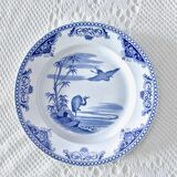 Assiettes XIXe siècle Gien terre de fer collection aux oiseaux japonisant