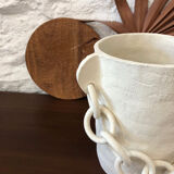 White chain vase - Cassandre Bouilly