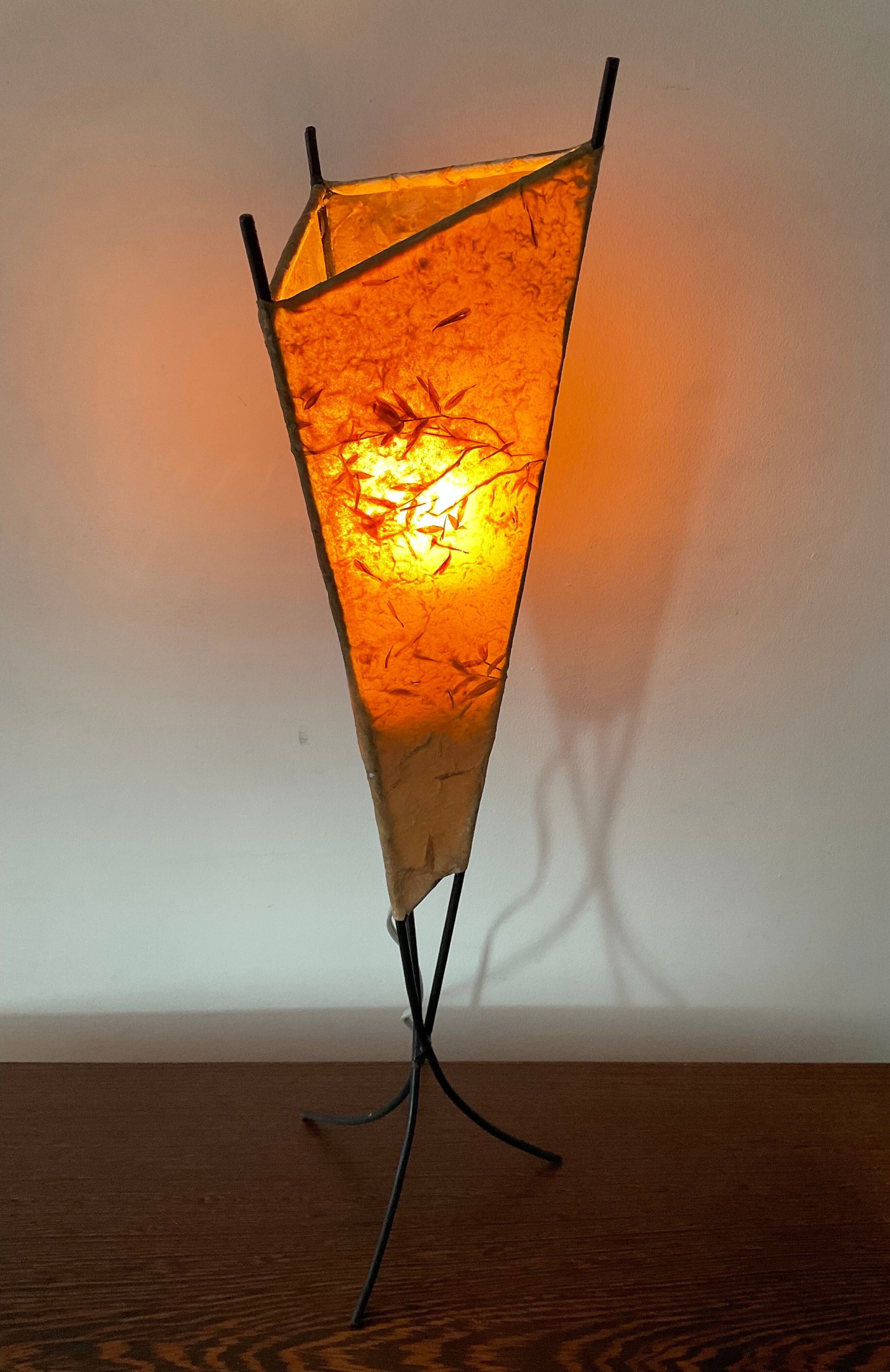 Tripod lamp from the 50s