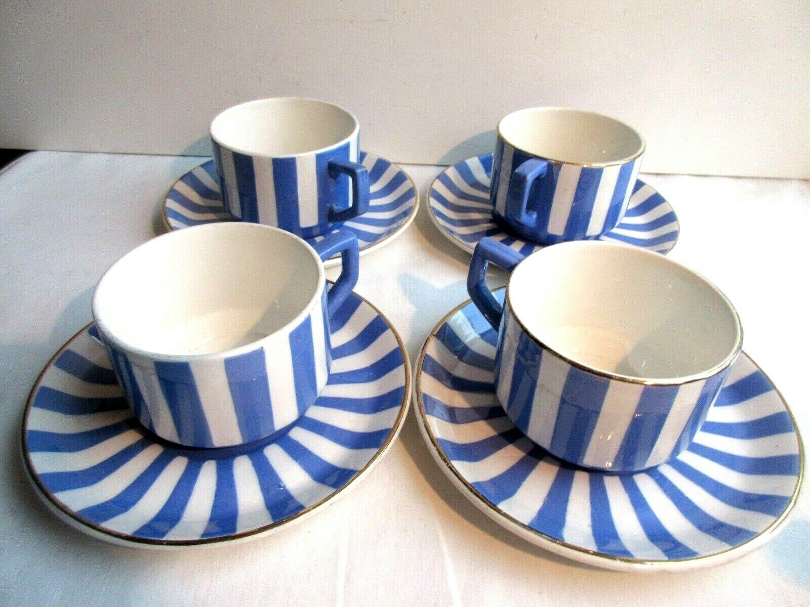 4 coffee cups - 4 saucers signed Sarreguemines model FOX TROTT