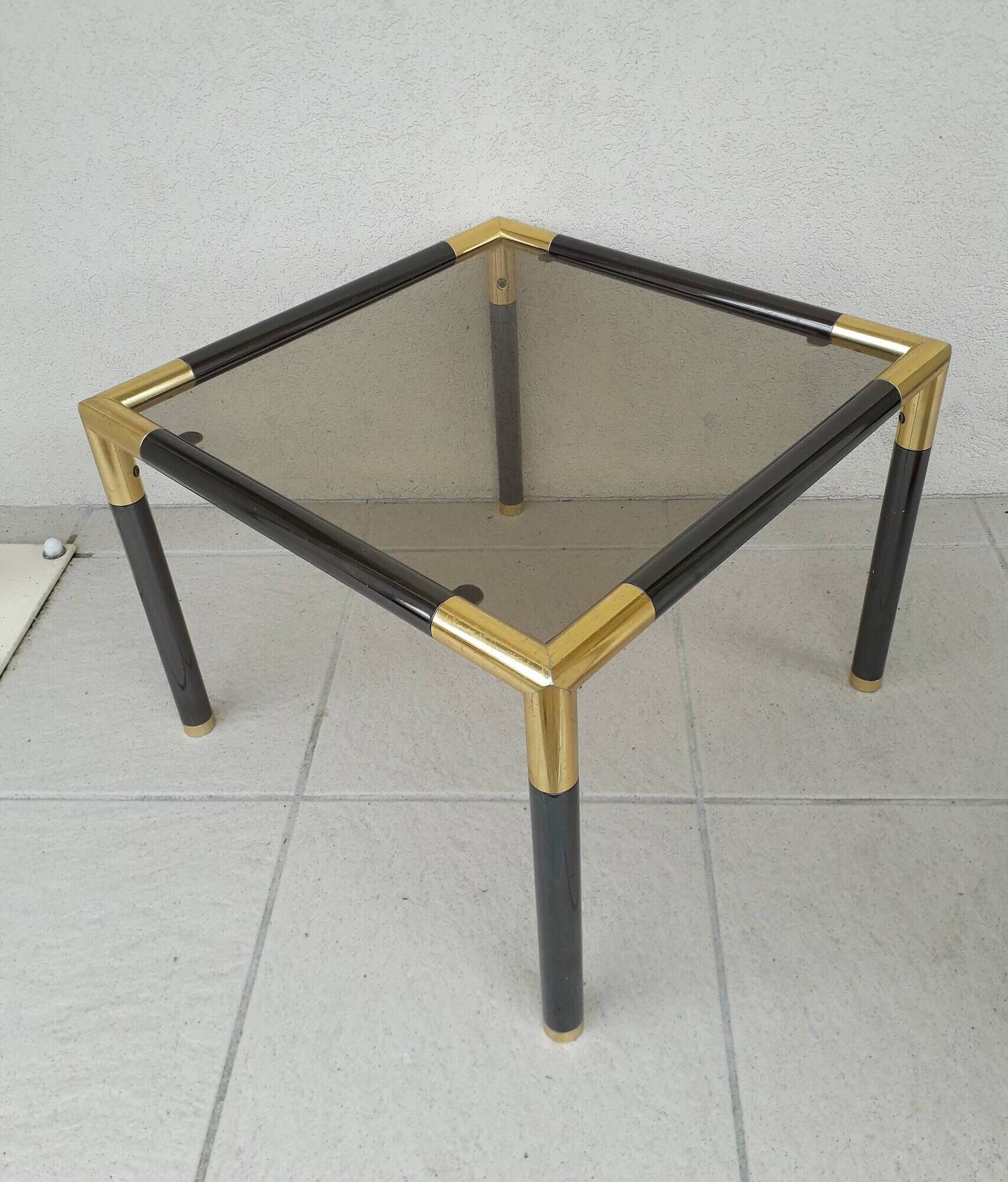 Square side table