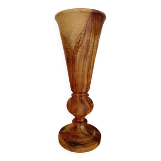 Vase olive wood turned