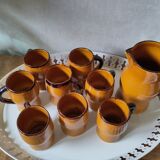 Carafe and 8 cups/cups