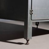 Vintage industrial furniture in wood and metal, Italy, 1960s, original