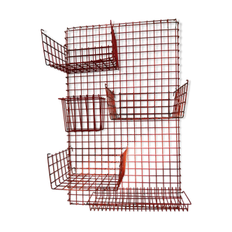 Screened storied