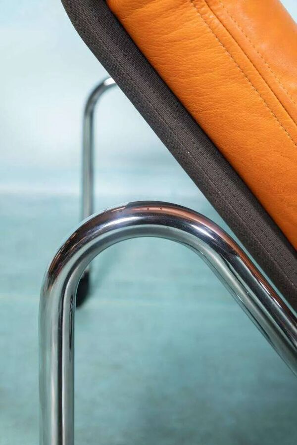 Fauteuil design en cuir cognac des années 60, fauteuil lounge en cuir midmod