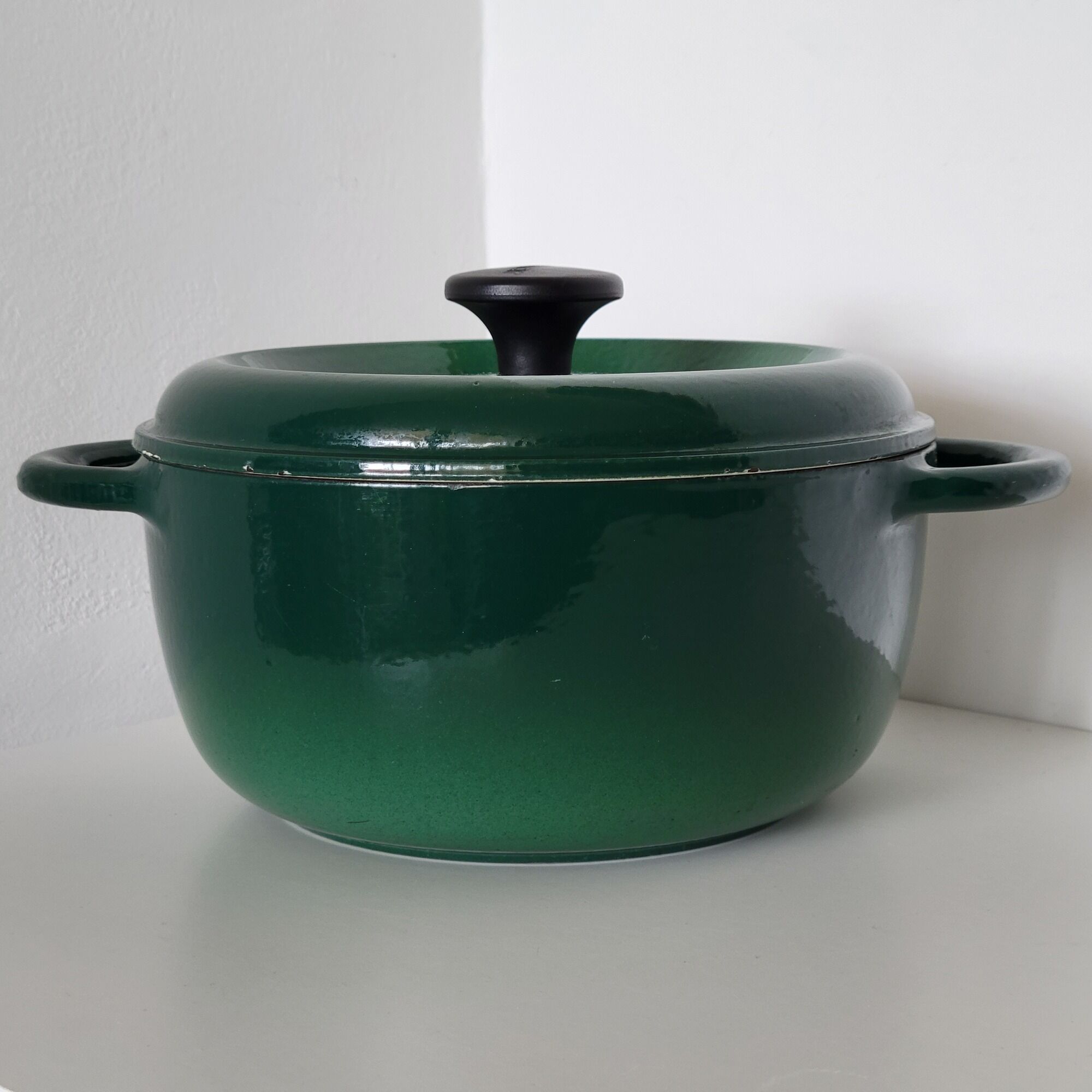 Round green enamelled cast iron casserole Nomar Staub vintage