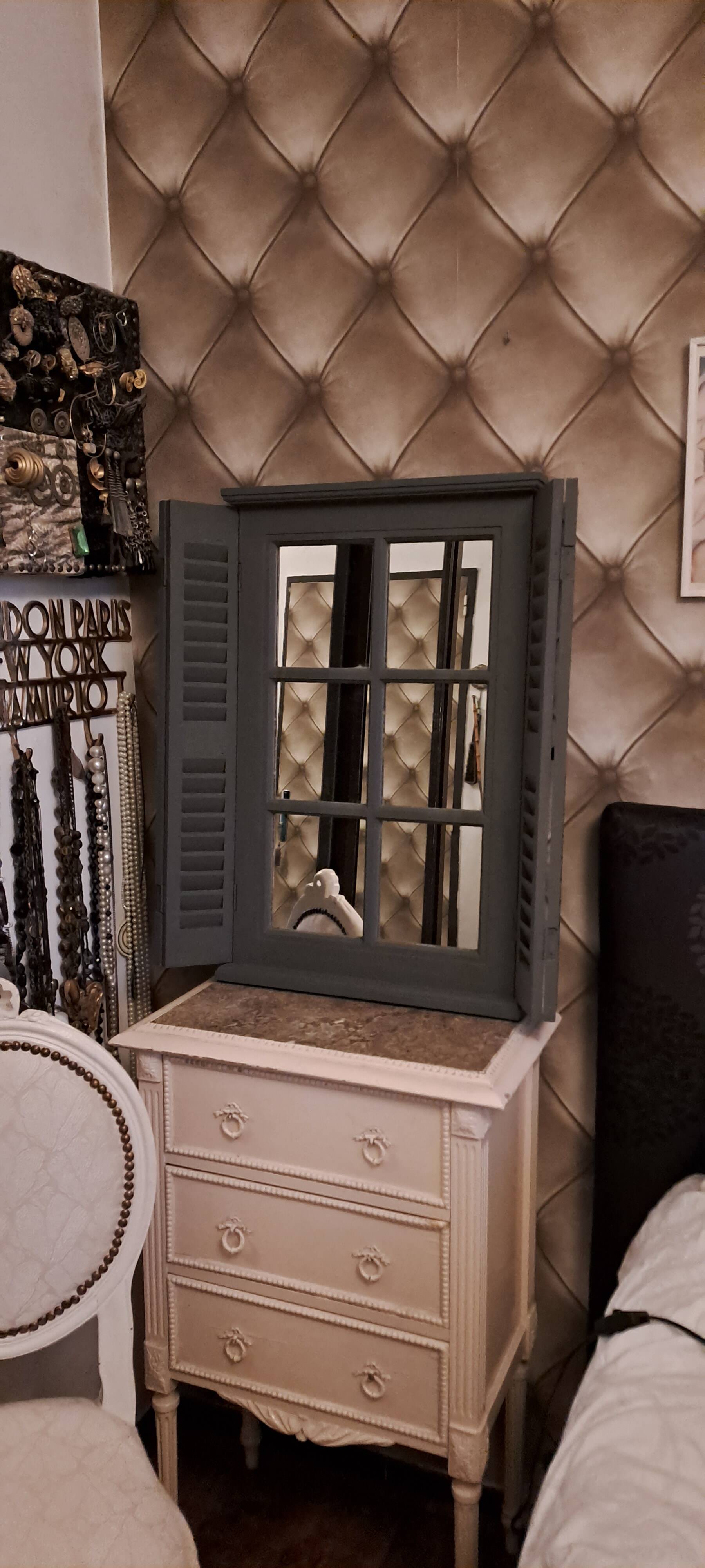 Dark grey wooden trompe l'oeil shutter mirror 1990 / wall decoration object Shutter-style mirror
