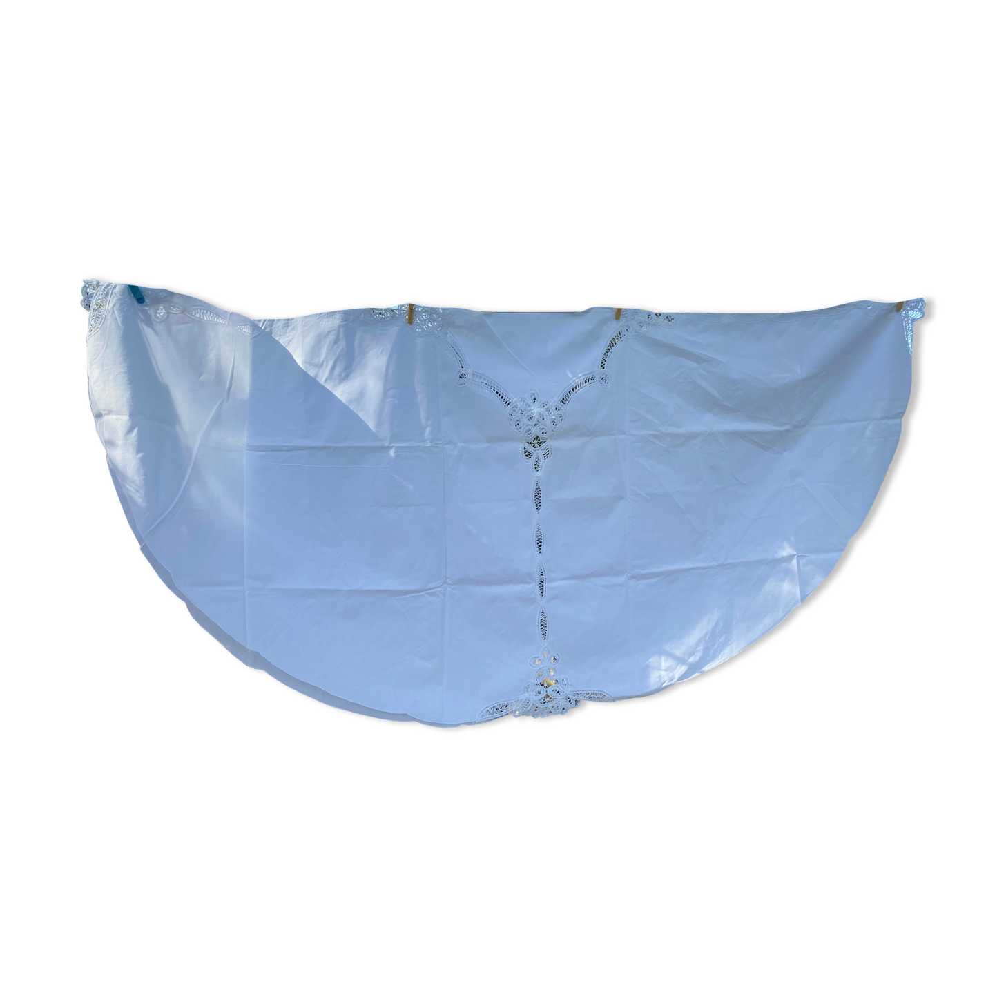Nappe ronde broderie
