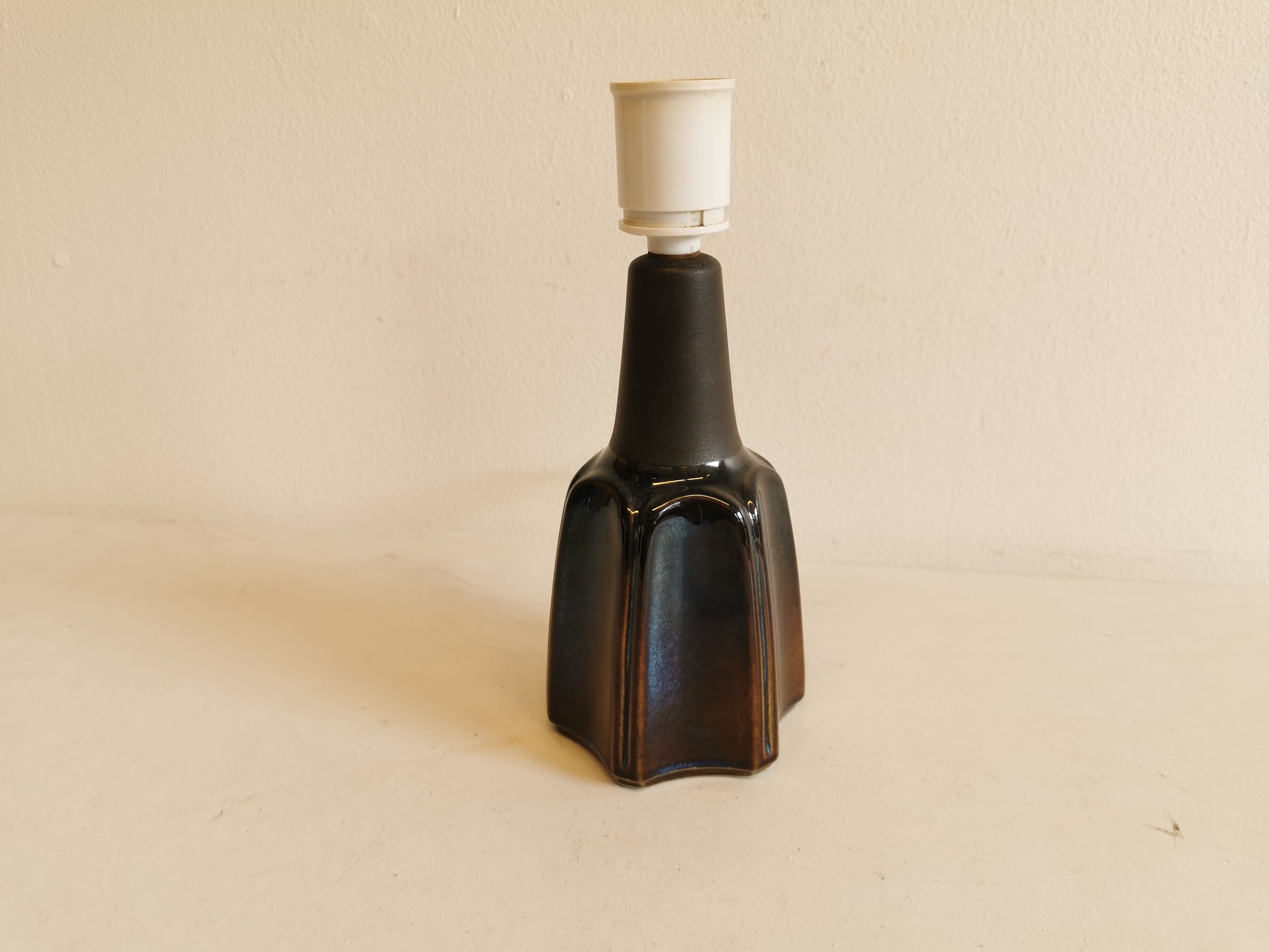 Ceramic table lamp from Danish Søholm, estimated 1960-1980.
