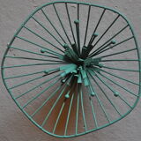 Pair of metal flower to hang