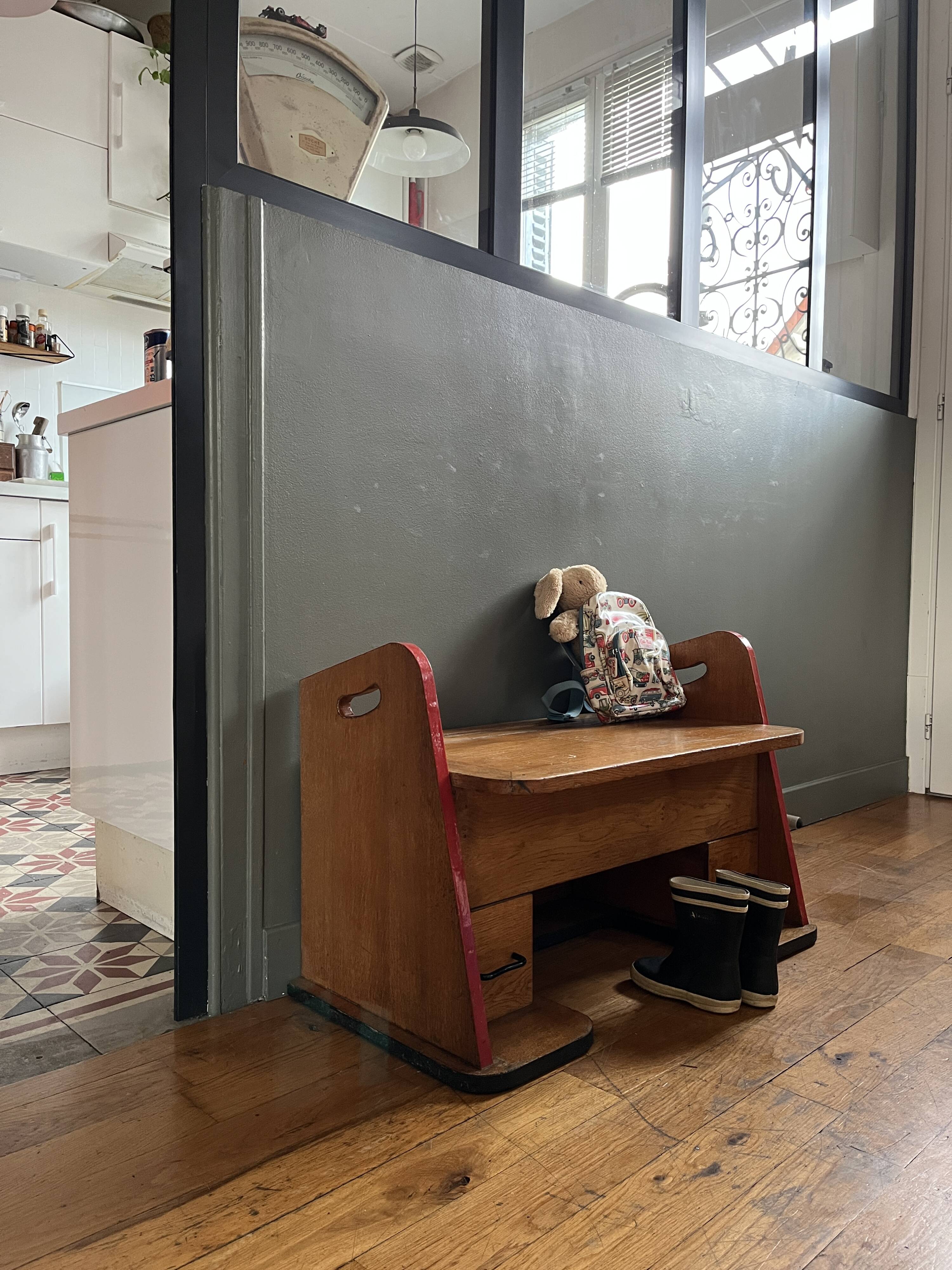 Vintage storage bench