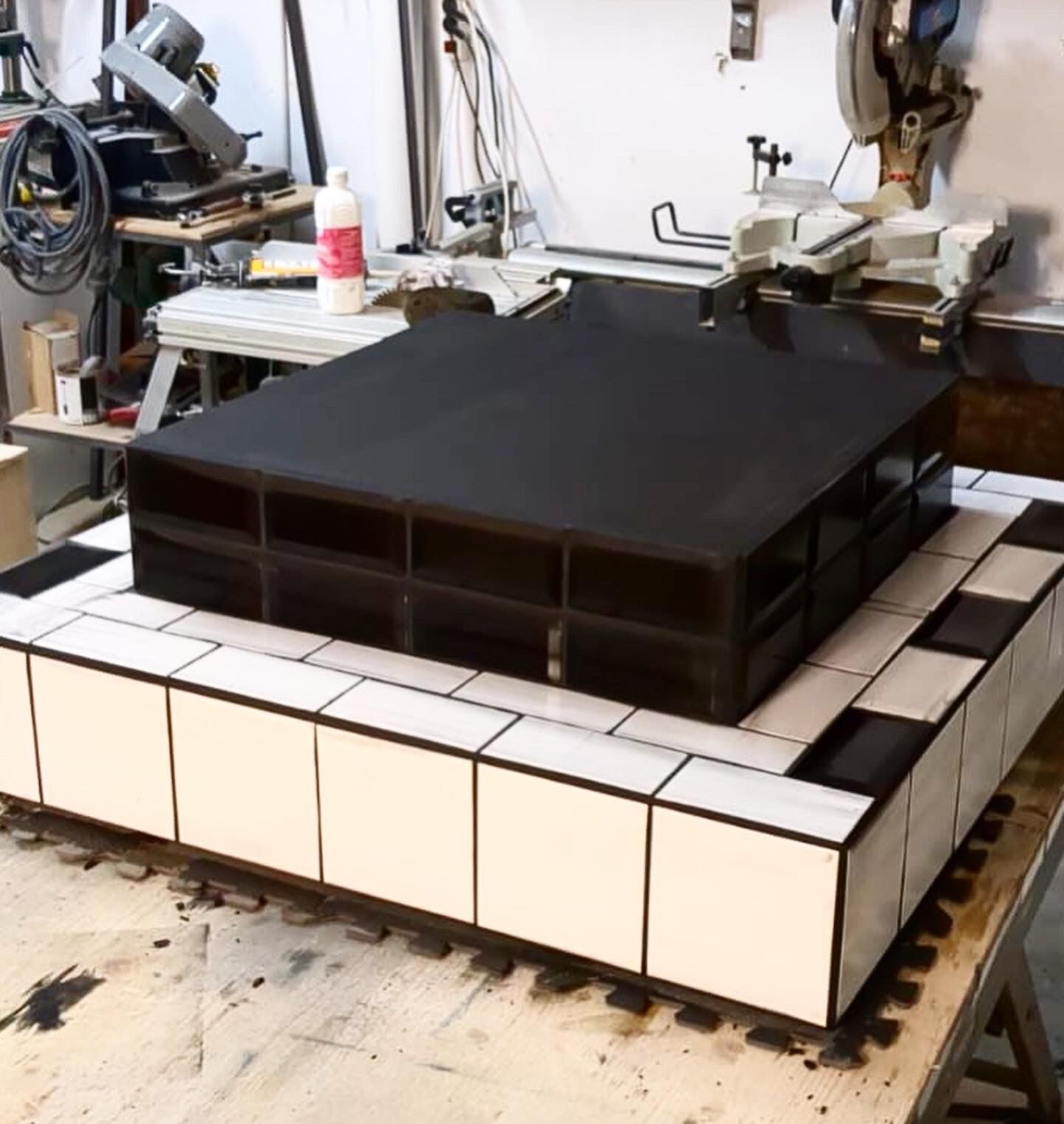 Coffee table tiles